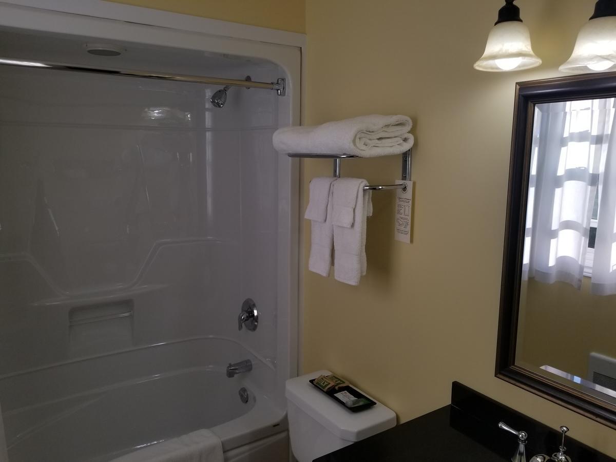 Sunny Isle Motel ซัมเมอร์ไซด์ ภายนอก รูปภาพ